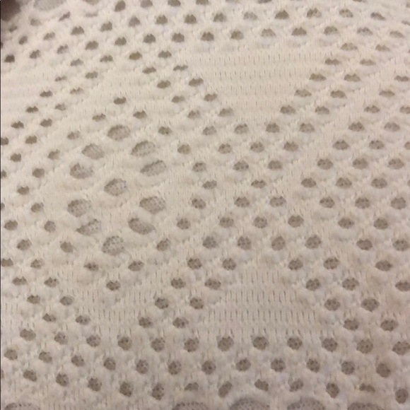 white bikini top - Picture 3 of 3